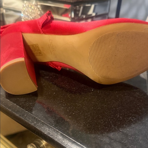 Botkier Red Ruffle Heels - Picture 5 of 6
